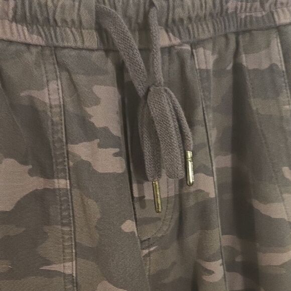 Athleta Brown and Black Jogger Sweatpants - Picture 3 of 10